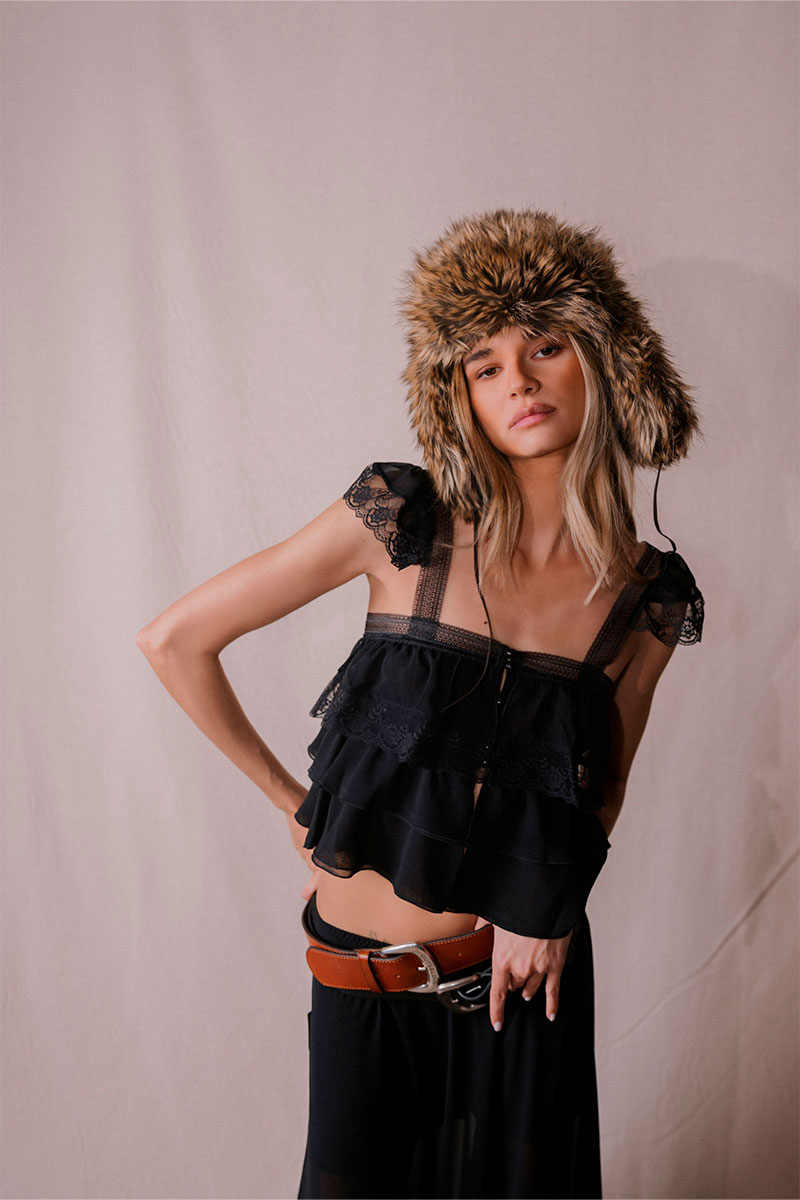 guts and love montecristo blouse