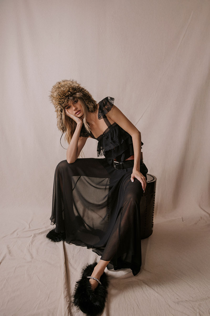guts and love montecristo skirt 2