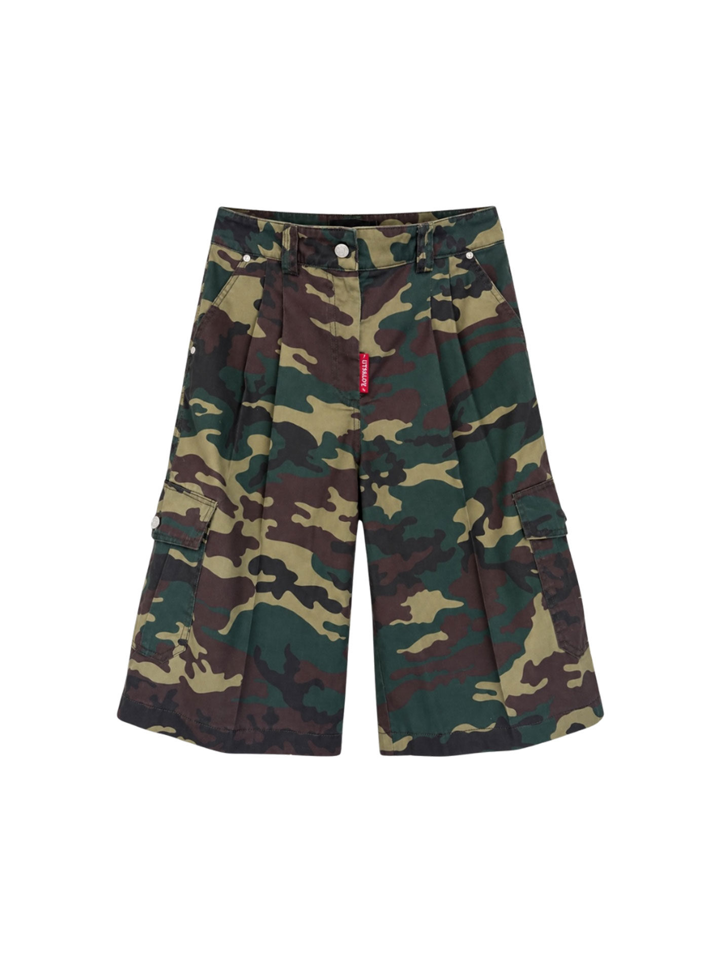 BERMUDA CAMO FRONT