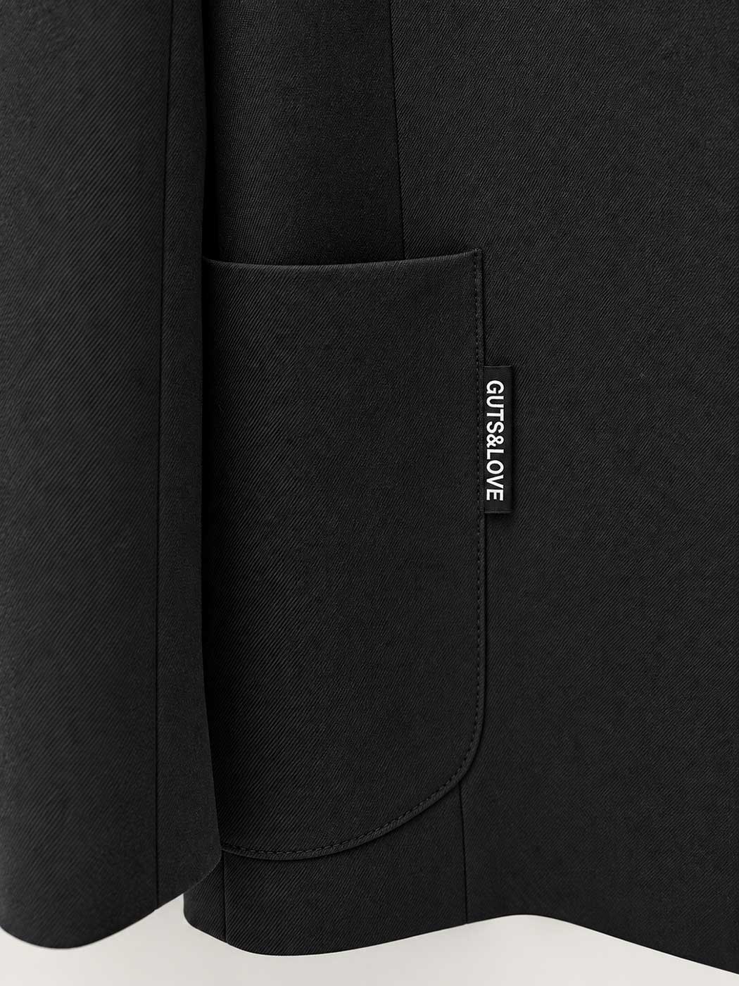 BLAZER BLACK CLOSEUP